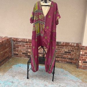 Kantha bae, one size pink and green romper